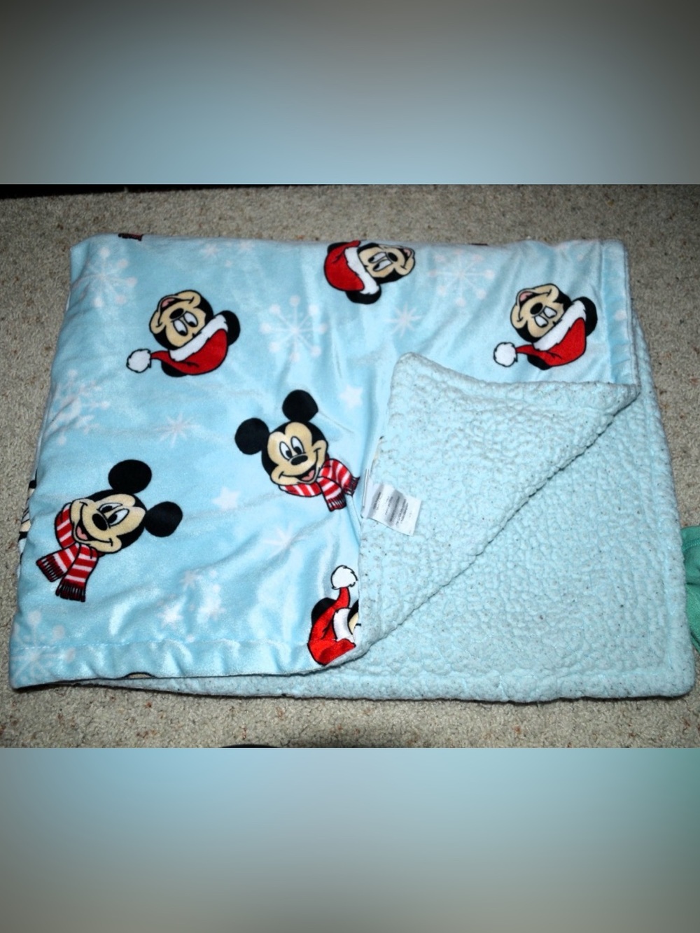 Mickey Christmas Blanket